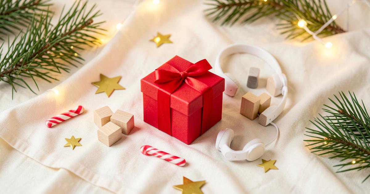 Festive Christmas still life illustrating Personalised Christmas Songs for Kids: A Gift They Will Hum All Year